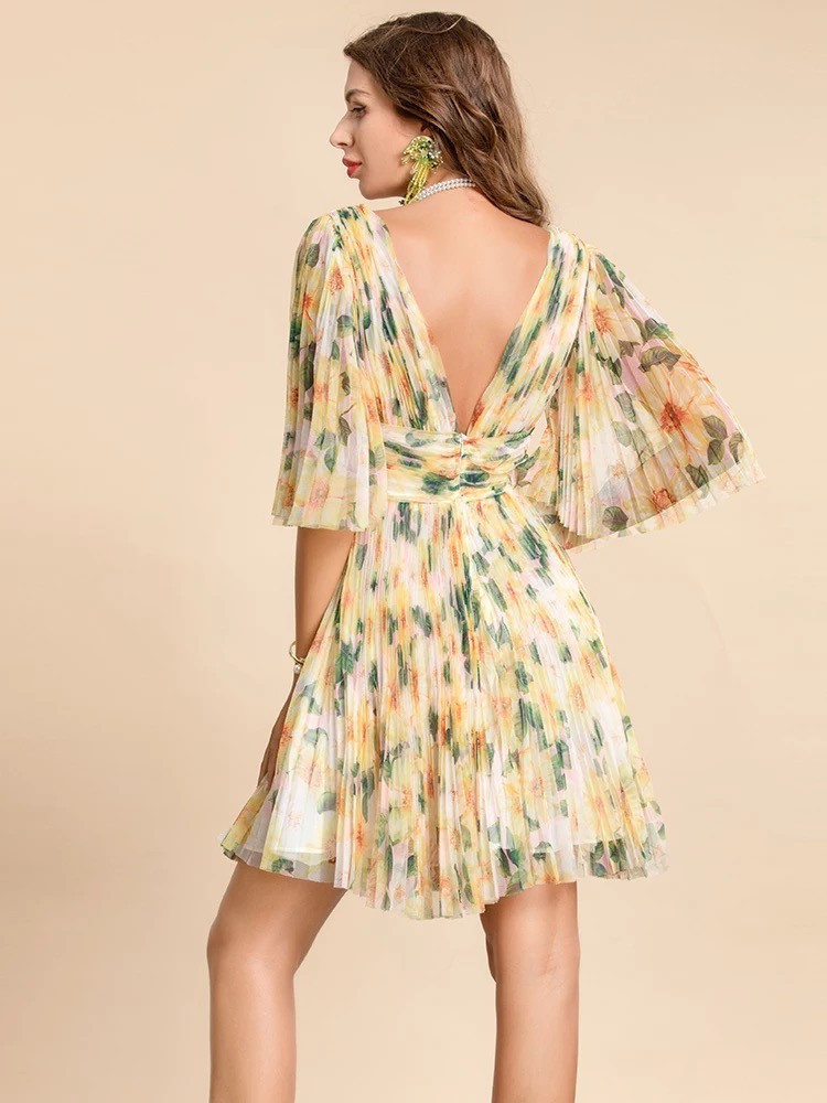 فستان صيفي قصير