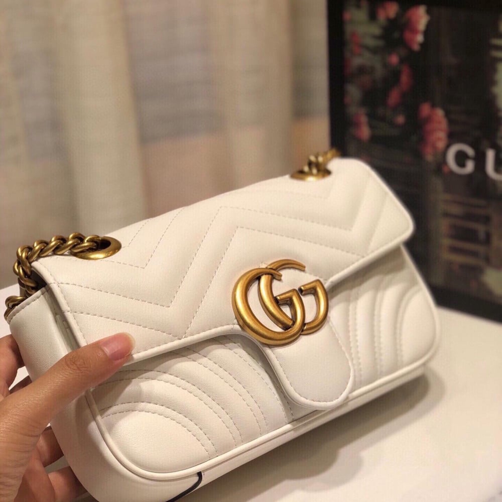 قوتشي جيجي مارمونت مقاس 22 cm