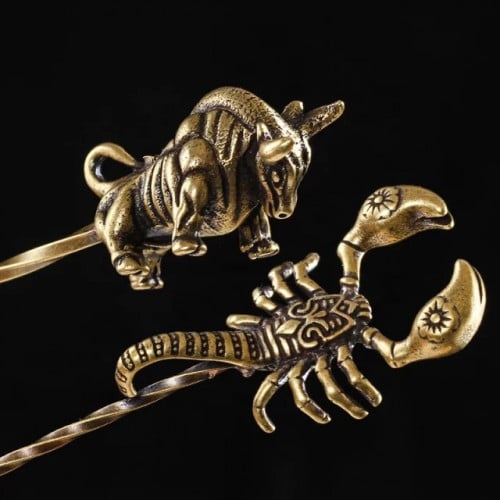 دبوس مثبت السيجار