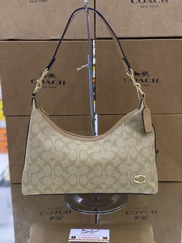 شنطة وسط بيج 8043