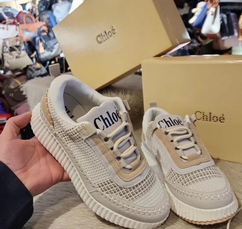 شوز  موديل 1542