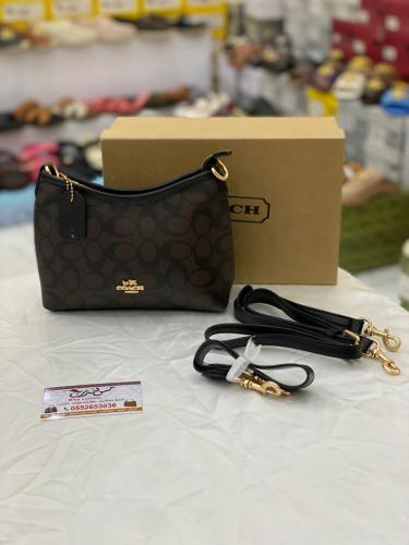 شنطة وسط اسود 170258