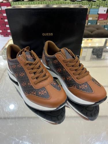 شوز بني /اسود موديل 682