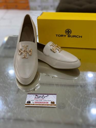 شوز ابيض 8062