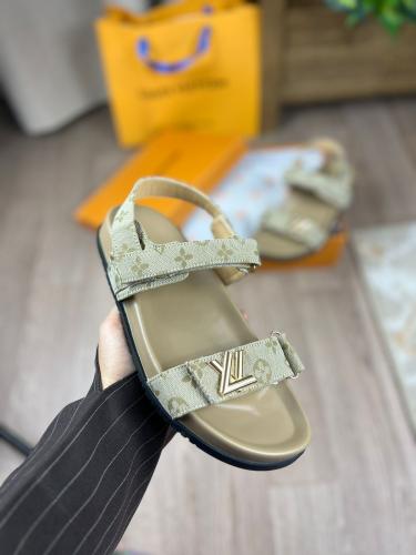 صندل نسائي موديل 52