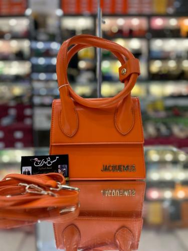 شنطة وسط موديل 221