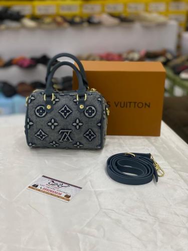 شنطة صغيرة جينز ازرق 17081