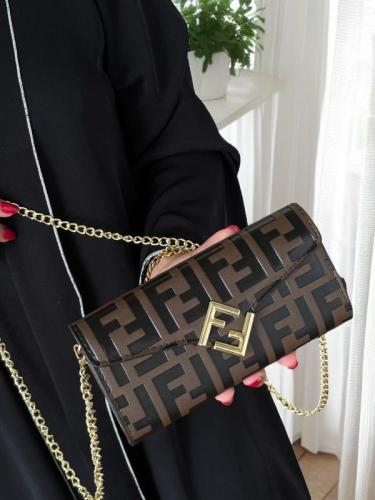 شنطة صغيرة بني /اسود 7094