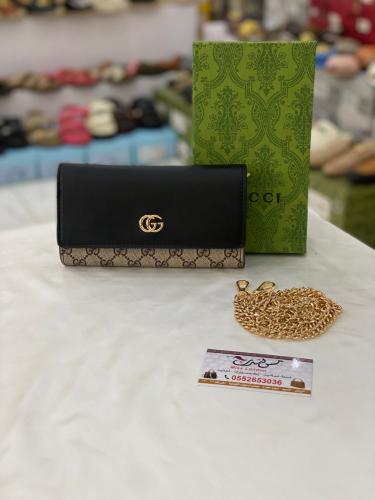 شنطة صغيرة اسود /بيج 170180