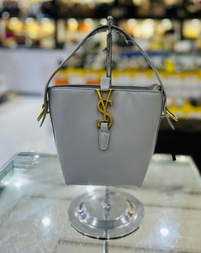 شنطة وسط رمادي موديل 1642