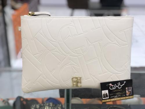 باوتش ابيض حروف كبيرة 1095