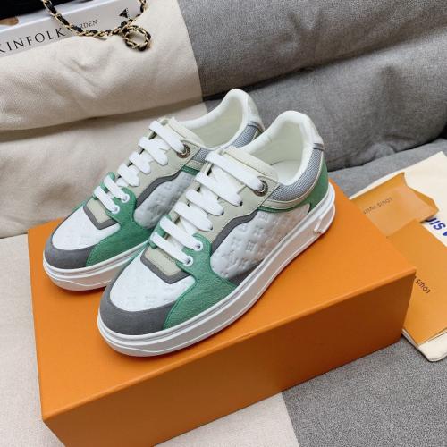 شوز اخضر /ابيض/رمادي موديل 1303