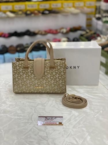 شنطة وسط بيج 170234