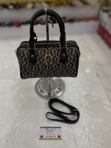 شنطة صغيرة اسود 16943