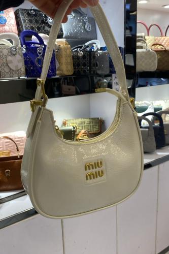 شنطة صغيرة ابيض لامع 170152