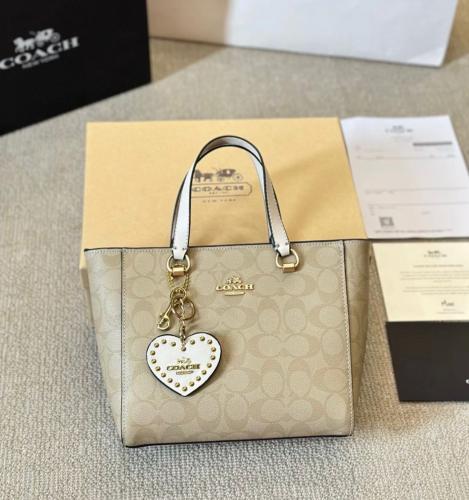 شنطة حجم وسط بيج /ابيض 16878