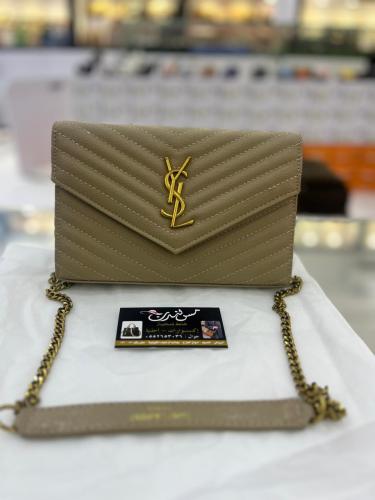 شنطة حجم صغير بيج موديل 1404