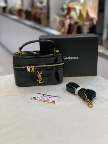 شنطة صغيرة اسود لامع 17099