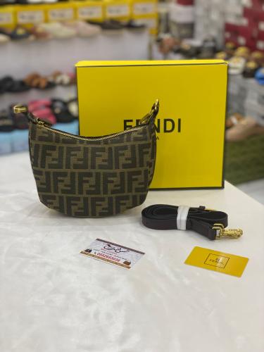شنطة صغيرة زيتي 170240