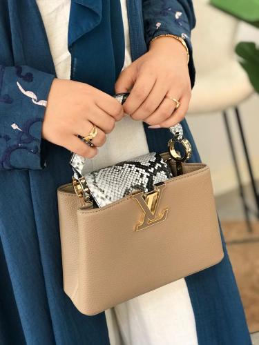 شنطة  وسط بيج تايجر موديل 1679