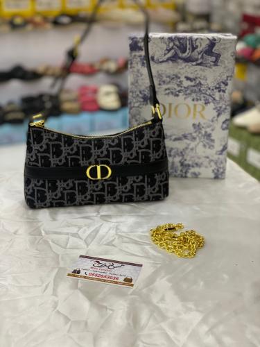 شنطة وسط اسود/رصاصي 17015