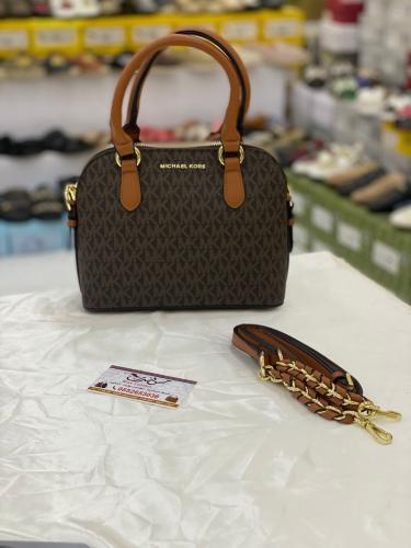 شنطة وسط كوفي /بني 17003