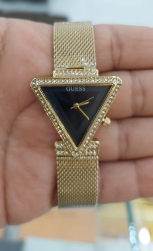 ساعة نسائية موديل 170300