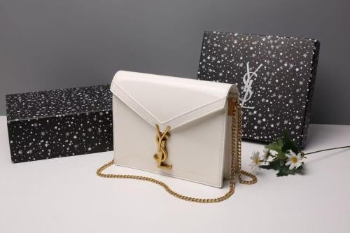 شنطة صغيرة ابيض مطفي 7076