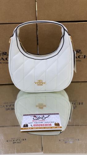 شنطة  صغيرة ابيض 8027