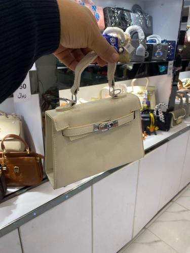 شنطة صغيرة ابيض 17070