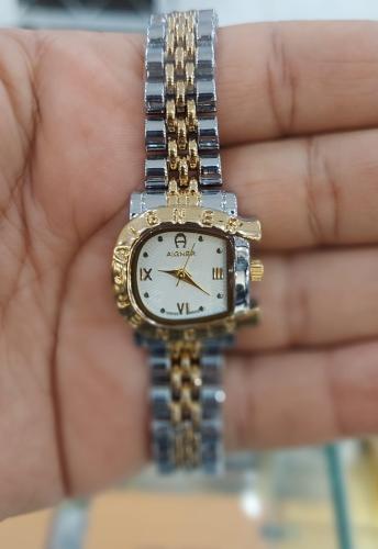 ساعة نسائية موديل 170303