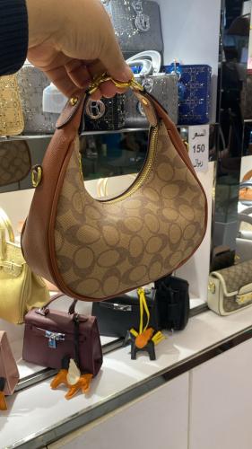 شنطة صغيرة بيج /جملي 17068