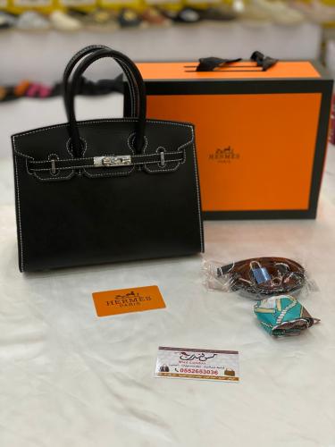 شنطة وسط اسود 16973