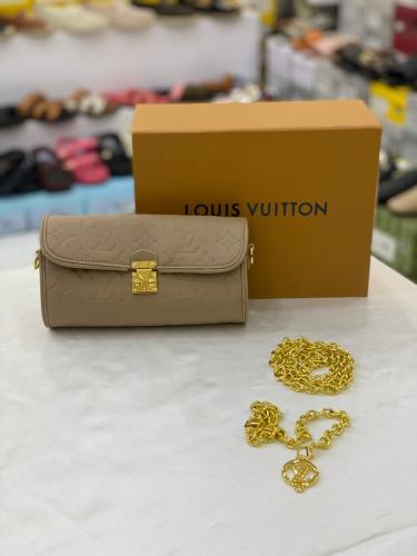 شنطة صغيرة كاكي 170309