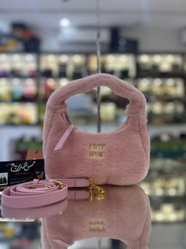 شنطة وسط موديل 190