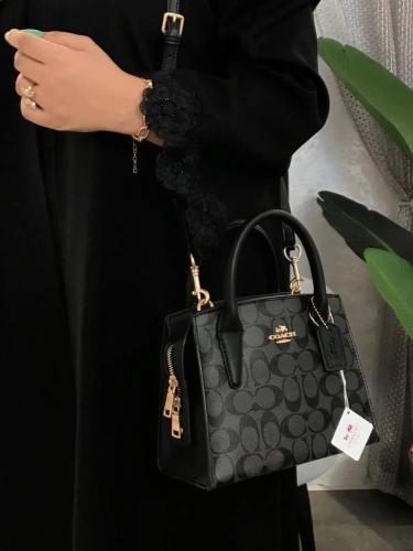 شنطة صغيرة اسود موديل 1593