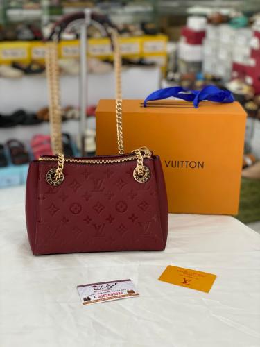 شنطة وسط احمر 170273