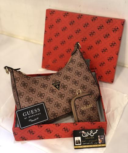 شنطة وسط بني 1019