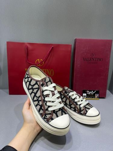 شوز نسائي موديل 22