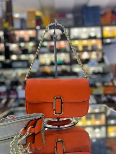 شنطة صغيرة موديل 188