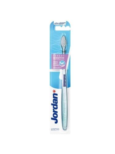 فرشاة أسنان تارقت سينستف - ناعمة - من جوردان.  jordan