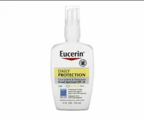 غسول الوجه والحماية اليومية من الشمس ، SPF 30 ، خالٍ من العطور من يوسيرين   (118 مل). Eucerin