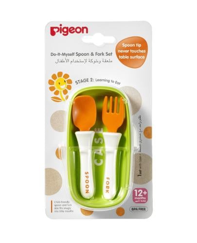 طقم أدوات المائدة للطفل  شوكة وملغقة  من بيجون  + 12 شهر - المرحلة 2.   Pigeon