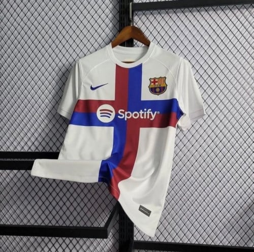 تيشيرت برشلونة موسم 2023