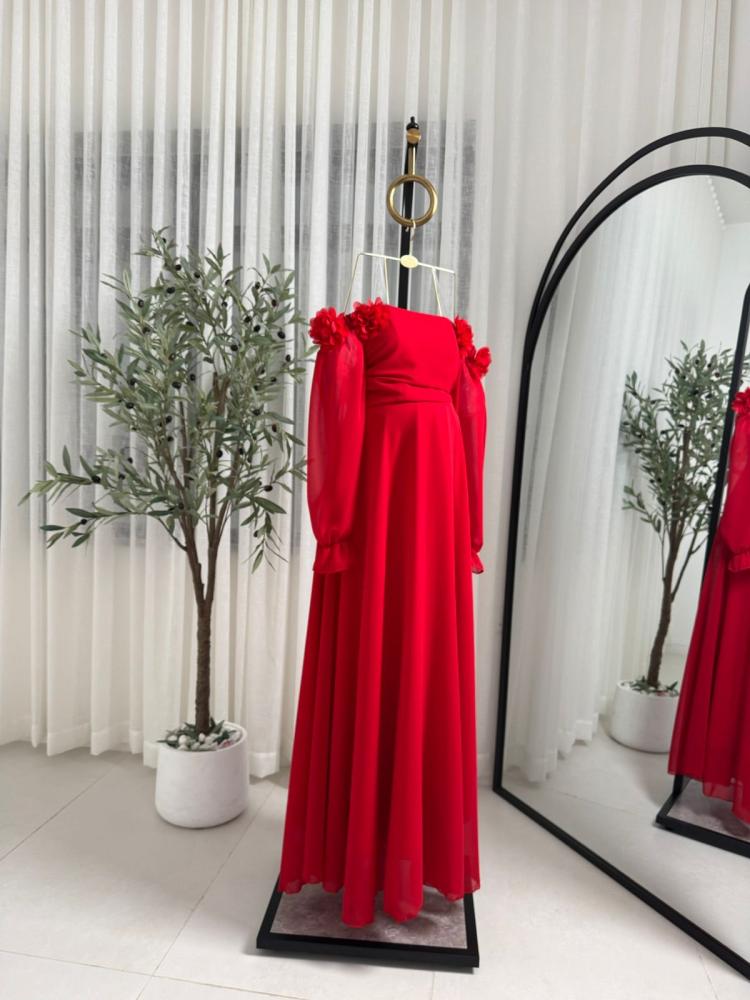 فستان حوامل احمر