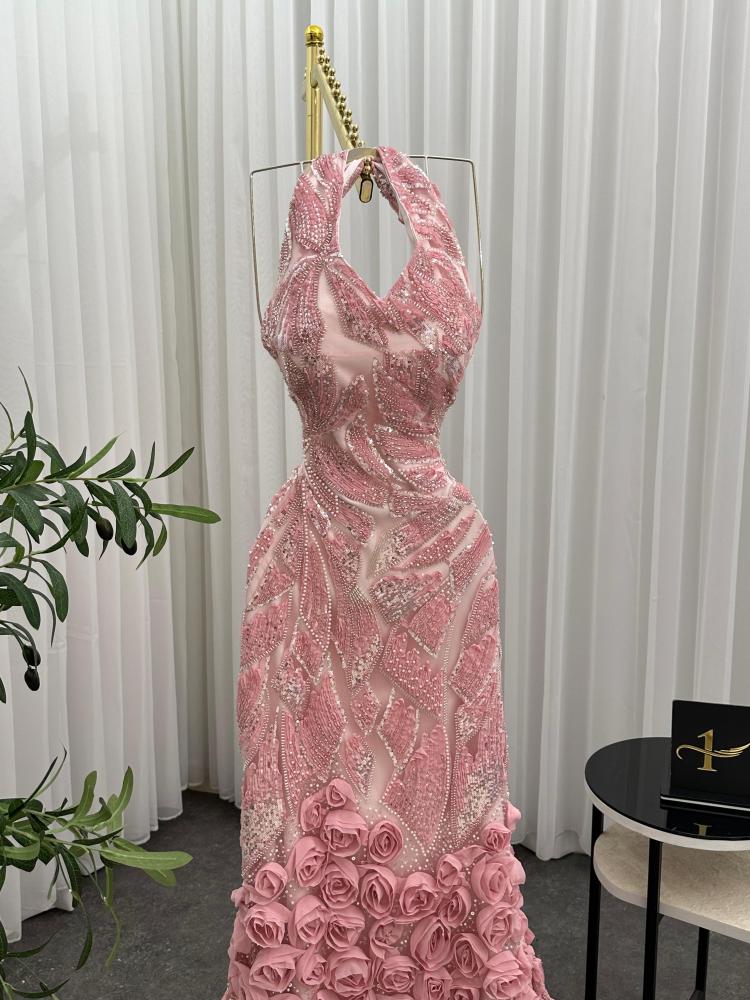 فستان سهرة فاخر وردي مورد