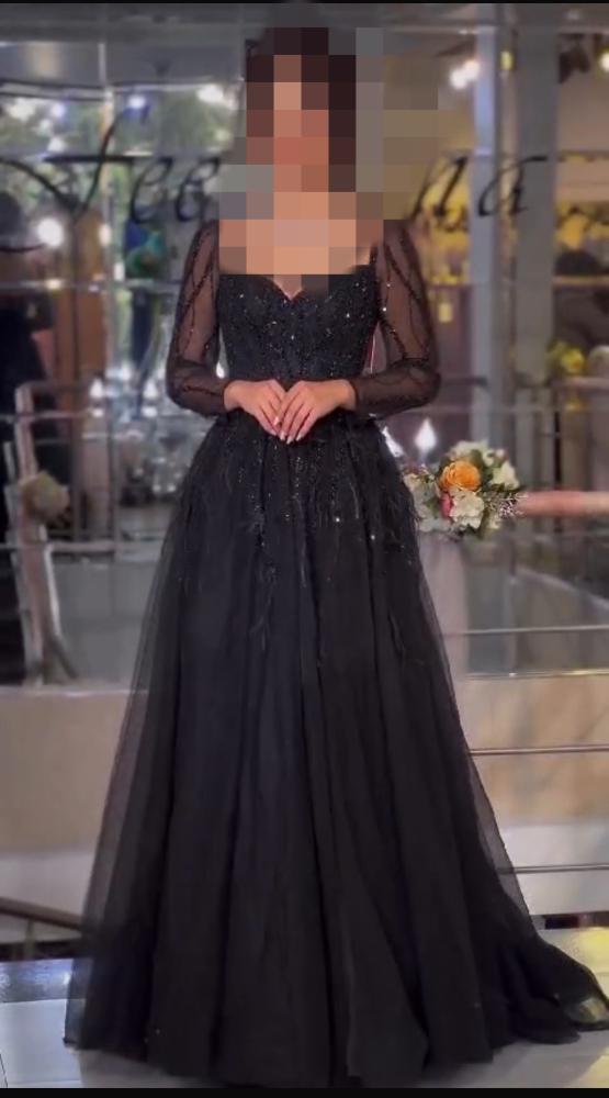 فستان الاناقه وصل باربع الوان مختلفه دبل كلوش