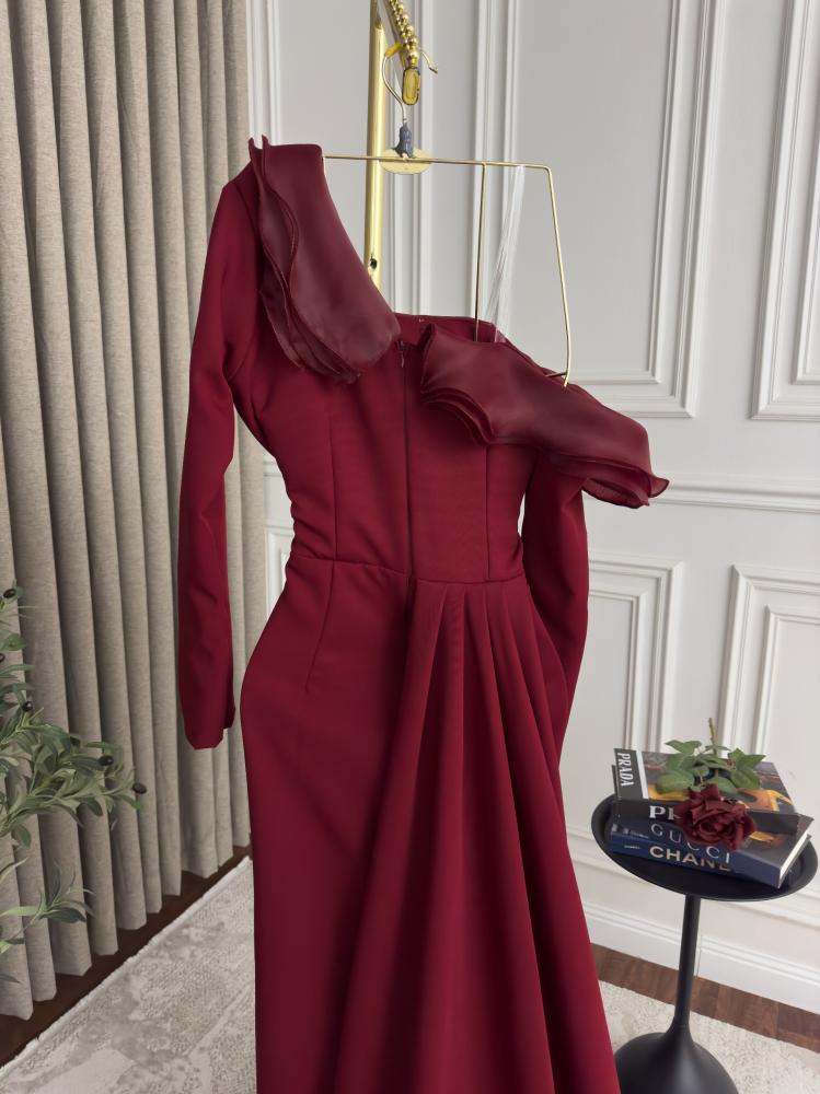 فستان الموسم عنابي فخم