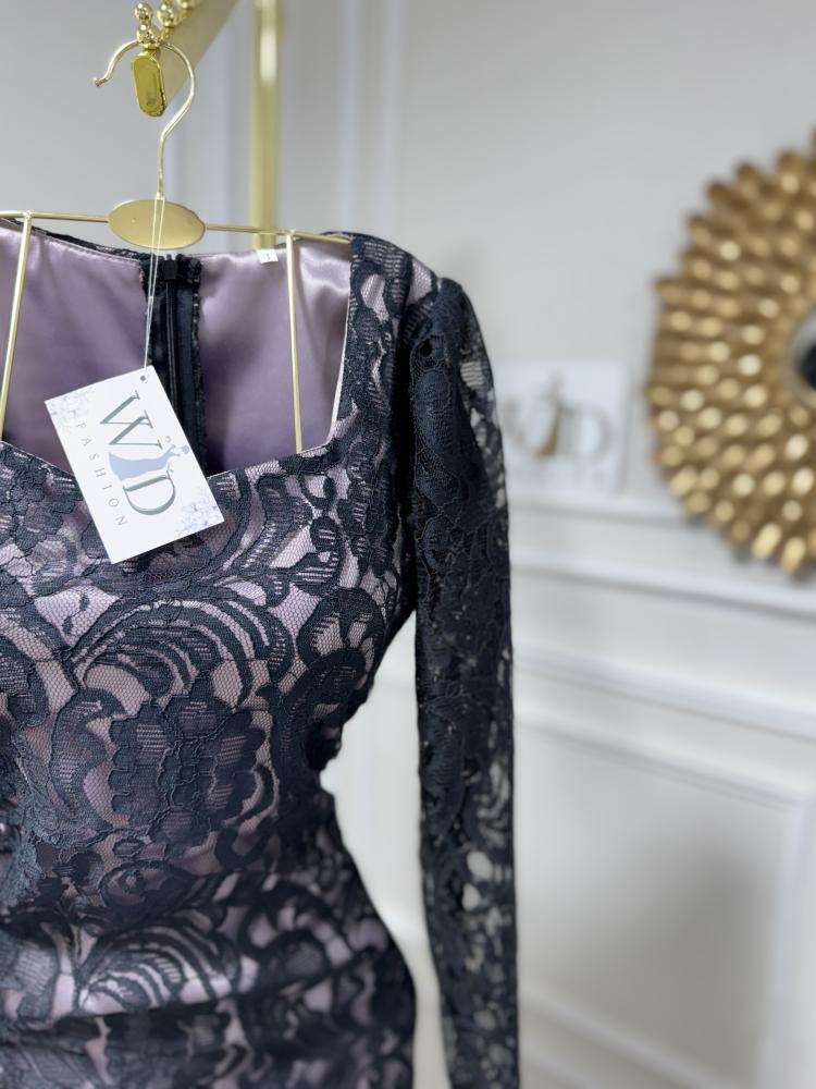 فستان دانتيل اسود مبطن