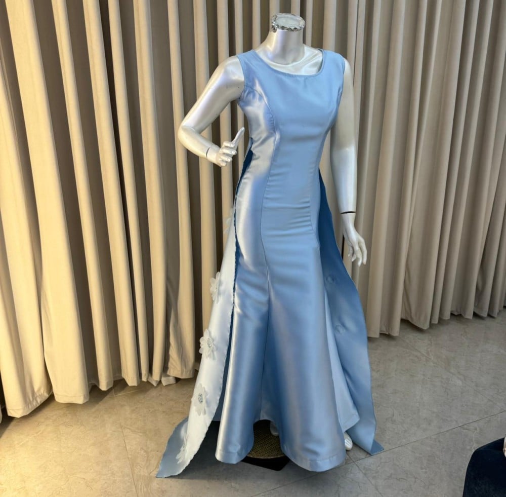 فستان ميكادو Ww